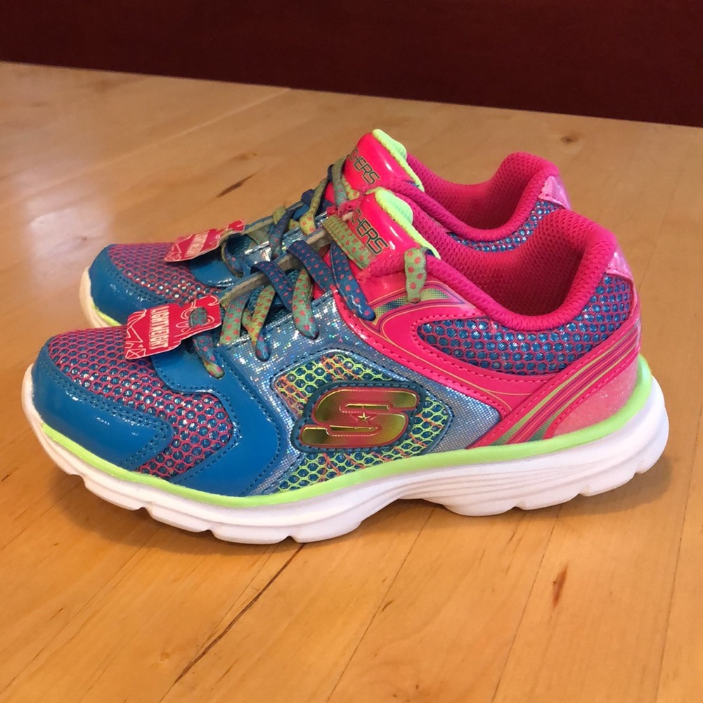 Brand New Girls little kid SKECHERS athletic light sneakers size 13 pink/ teal